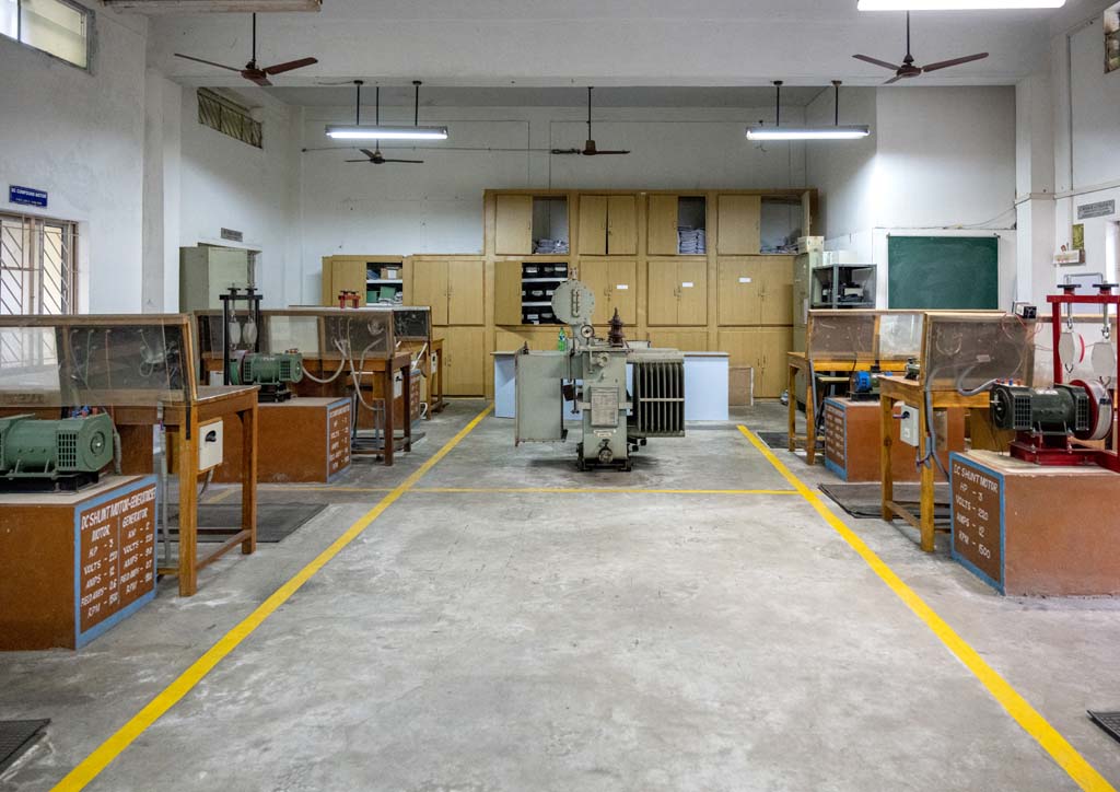 Facilities Lab15